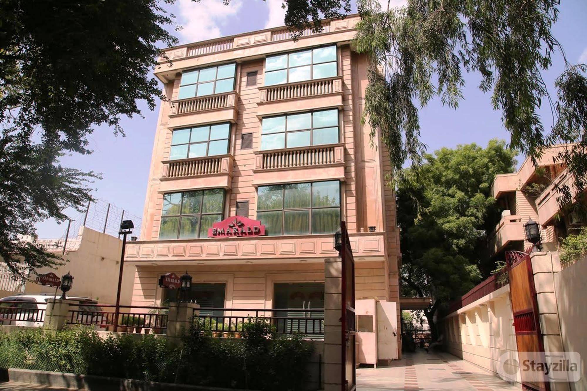 Hotel Emarald, Nowe Delhi Zewnętrze zdjęcie